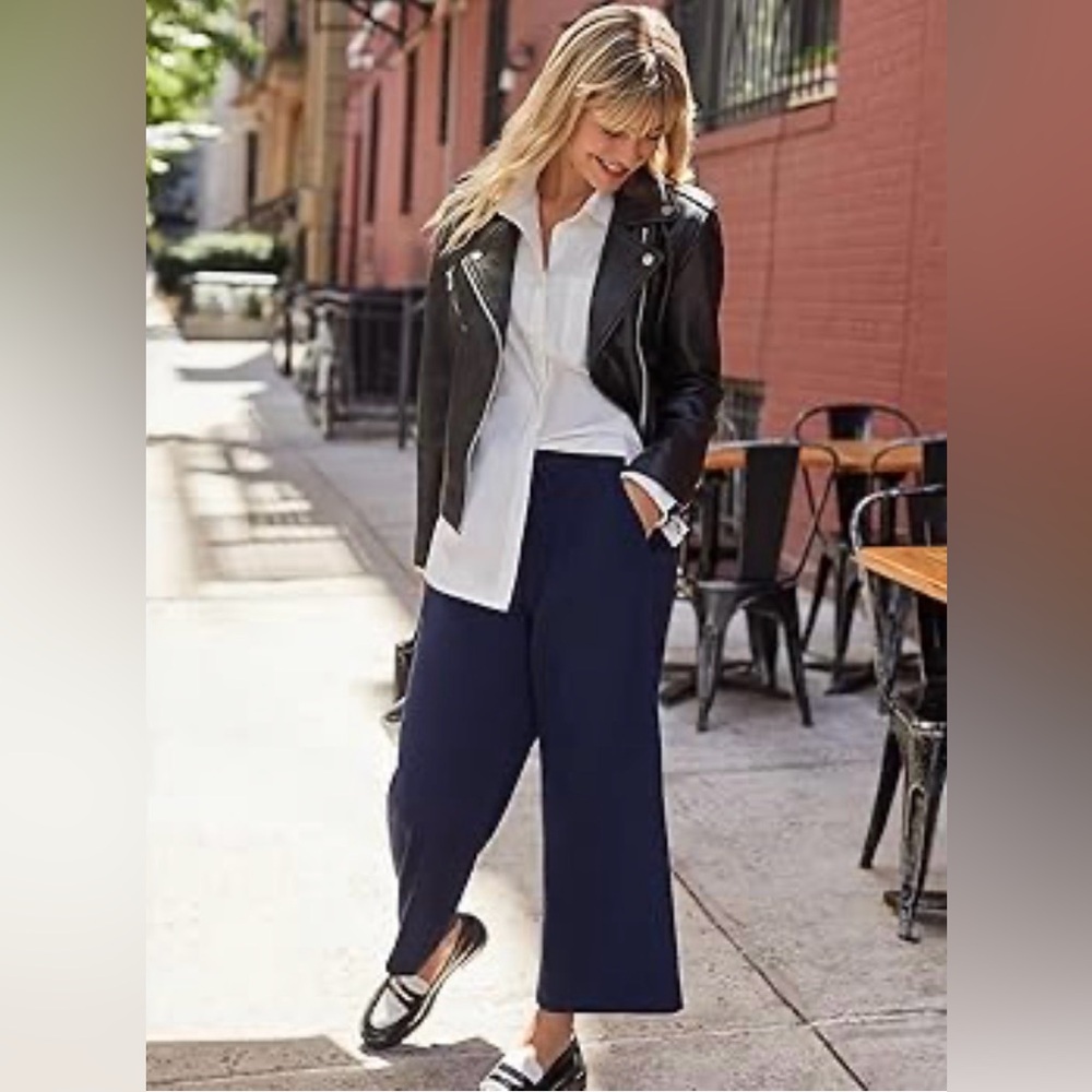 2/$30 Navy Cotton Cropped